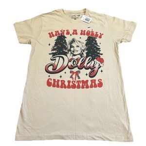Dolly Parton “Have A Holly Dolly Christmas” Shirt Buc-ees  Small Brand New